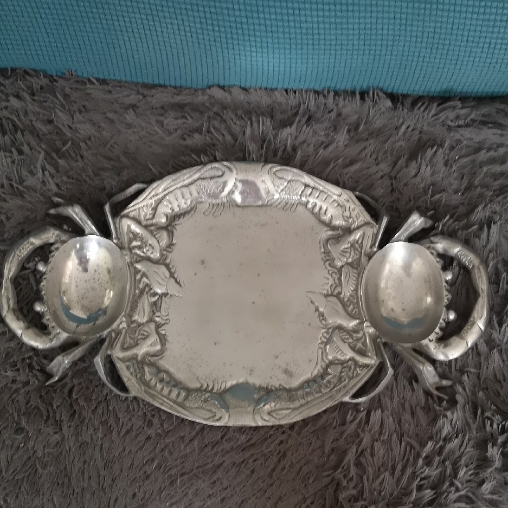 Large Significant & Excellent Quality Seafood / Crab Platter By Arthur Court